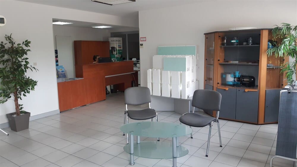À VENDRE – FABRICANT ET DISTRIBUTEUR DE MATÉRIELS DE PISCINE – Image 7